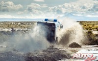 Dmitry Sotnikov, al volante del Kamaz 4326, durante la 8ª etapa del Rally Dakar 2017, disputada entre Uyuni (Bolivia) y Salta (Argentina).
