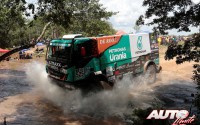 Wulfert van Ginkel, al volante del Iveco Trakker 4x4, durante la 1ª etapa del Rally Dakar 2017, disputada entre Asunción (Paraguay) y Resistencia (Argentina).