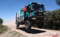 Ton van Genugten, al volante del Iveco Trukker 4x4, durante la 2ª etapa del Rally Dakar 2017, disputada entre Resistencia y San Miguel de Tucumán (Argentina).