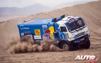 Dmitry Sotnikov, al volante del Kamaz 4326, durante la 4ª etapa del Rally Dakar 2017, disputada entre San Salvador de Jujuy (Argentina) y Tupiza (Bolivia).