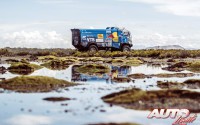 Eduard Nikolaev, al volante del Kamaz 4326, durante la 8ª etapa del Rally Dakar 2017, disputada entre Uyuni (Bolivia) y Salta (Argentina).
