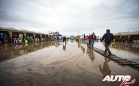 Las lluvias torrenciales caídas sobre Bolivia inundaron por completo el vivac establecido en Oruro y oblicaron a suspender dos etapas del Rally Dakar 2017.