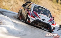Jari-Matti Latvala, al volante del Toyota Yaris WRC, durante el Rallye de Montecarlo 2017, puntuable para el Campeonato del Mundo de Rallyes WRC.