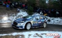 Ott Tänak, al volante del Ford Fiesta WRC, durante el Rallye de Montecarlo 2017, puntuable para el Campeonato del Mundo de Rallyes WRC.