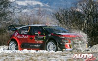 Kris Meeke, al volante del Citroën C3 WRC, durante el Rallye de Montecarlo 2017, puntuable para el Campeonato del Mundo de Rallyes WRC.