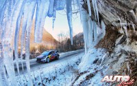 Sébastien Ogier, al volante del Ford Fiesta WRC, durante el Rallye de Montecarlo 2017, puntuable para el Campeonato del Mundo de Rallyes WRC.