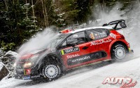 Craig Breen, al volante del Citroën C3 WRC, durante el Rallye de Suecia 2017, puntuable para el Campeonato del Mundo de Rallyes WRC.