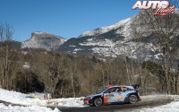 Dani Sordo, al volante del Hyundai i20 Coupé WRC, durante el Rallye de Montecarlo 2017, puntuable para el Campeonato del Mundo de Rallyes WRC.