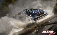 Ott Tänak, al volante del Ford Fiesta WRC, durante el Rallye de Argentina 2017, puntuable para el Campeonato del Mundo de Rallies WRC.