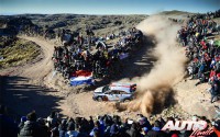 Dani Sordo, al volante del Hyundai i20 Coupé WRC, durante el Rallye de Argentina 2017, puntuable para el Campeonato del Mundo de Rallies WRC.