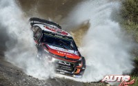 Kris Meeke, al volante del Citroën C3 WRC, durante el Rallye de Argentina 2017, puntuable para el Campeonato del Mundo de Rallies WRC.