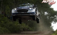 Ott Tänak, al volante del Ford Fiesta WRC, durante el Rallye de Polonia 2017, puntuable para el Campeonato del Mundo de Rallies WRC.