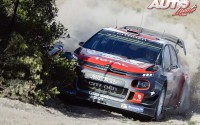 Andreas Mikkelsen, al volante del Citroën C3 WRC, durante el Rallye de Italia 2017, puntuable para el Campeonato del Mundo de Rallies WRC.