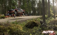 Mads Ostberg, al volante del Ford Fiesta WRC, durante el Rally de Finlandia 2017, puntuable para el Campeonato del Mundo de Rallies WRC.