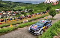 Sébastien Ogier, al volante del Ford Fiesta WRC, durante el Rally de Alemania 2017, puntuable para el Campeonato del Mundo de Rallies WRC.