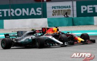 05_Valtteri-Bottas_Daniel-Ricciardo_GP-Malasia-2017