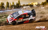 Esapekka Lappi, al volante del Toyota Yaris WRC, durante el Rally de España 2017, puntuable para el Campeonato del Mundo de Rallies WRC.