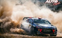 Dani Sordo, al volante del Hyundai i20 Coupé WRC, durante el Rally de España 2017, puntuable para el Campeonato del Mundo de Rallies WRC.