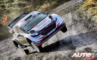 Elfyn Evans, al volante del Ford Fiesta WRC, ganador del Rally de Gran Bretaña 2017, puntuable para el Campeonato del Mundo de Rallies WRC.