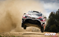 Esapekka Lappi, al volante del Toyota Yaris WRC, durante el Rally de Australia 2017, puntuable para el Campeonato del Mundo de Rallies WRC.