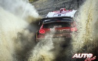 Craig Breen, al volante del Citroën C3 WRC, durante el Rally de Gran Bretaña 2017, puntuable para el Campeonato del Mundo de Rallies WRC.