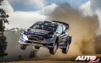 Ott Tänak, al volante del Ford Fiesta WRC, durante el Rally de Australia 2017, puntuable para el Campeonato del Mundo de Rallies WRC.