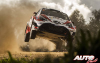 Jari-Matti Latvala, al volante del Toyota Yaris WRC, durante el Rally de Australia 2017, puntuable para el Campeonato del Mundo de Rallies WRC.