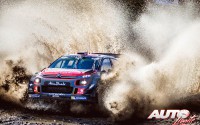 Khalid Al Qassimi, al volante del Citroën C3 WRC, durante el Rally de Gran Bretaña 2017, puntuable para el Campeonato del Mundo de Rallies WRC.