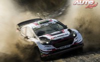 Elfyn Evans, al volante del Ford Fiesta WRC, ganador del Rally de Gran Bretaña 2017, puntuable para el Campeonato del Mundo de Rallies WRC.