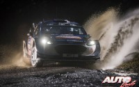 Ott Tänak, al volante del Ford Fiesta WRC, durante el Rally de Gran Bretaña 2017, puntuable para el Campeonato del Mundo de Rallies WRC.