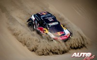 Carlos Sainz y Lucas Cruz, al volante del Peugeot 3008 DKR Maxi, obtenían la victoria en el Rally Dakar 2018.