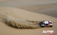 Sébastien Loeb, al volante del Peugeot 3008 DKR Maxi, durante el Rally Dakar 2018.
