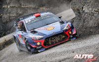 Dani Sordo, al volante del Hyundai i20 Coupé WRC, durante el Rally de Montecarlo 2018, puntuable para el Campeonato del Mundo de Rallies WRC.
