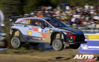 Thierry Neuville, al volante del Hyundai i20 Coupé WRC, durante el Rally de México 2018, puntuable para el Campeonato del Mundo de Rallies WRC.