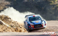 Dani Sordo, al volante del Hyundai i20 Coupé WRC, durante el Rally de México 2018, puntuable para el Campeonato del Mundo de Rallies WRC.