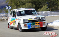 Luis Benito, al volante del Renault 5 TS 1.3 de 1980, en el I Rally de Regularidad Históricos de Becerril de la Sierra 2018.