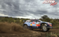 Thierry Neuville, al volante del Hyundai i20 Coupé WRC, durante el Rally de Argentina 2018, puntuable para el Campeonato del Mundo de Rallies WRC.