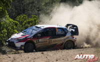 Ott Tänak, al volante del Toyota Yaris WRC, durante el Rally de Italia 2018, puntuable para el Campeonato del Mundo de Rallies WRC.