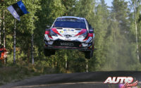 Ott Tänak, al volante del Toyota Yaris WRC, ganador del Rally de Finlandia 2018, puntuable para el Campeonato del Mundo de Rallies WRC.