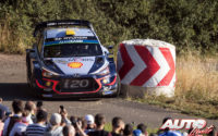 Andreas Mikkelsen, al volante del Hyundai i20 Coupé WRC, durante el Rally de Alemania 2018, puntuable para el Campeonato del Mundo de Rallies WRC.
