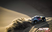 Cyril Despres, al volante del MINI John Cooper Works Buggy 4x2, durante el Rally Dakar 2019.
