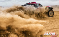 Stéphane Peterhansel, al volante del MINI John Cooper Works Buggy 4x2, durante el Rally Dakar 2019.