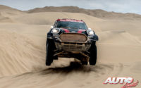 Yazeed Al Rajhi, al volante del MINI John Cooper Works Rally 4x4, durante el Rally Dakar 2019.
