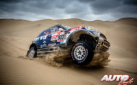 Jakub Przygonski, al volante del MINI ALL4 Racing 4x4, durante el Rally Dakar 2019.