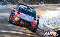 Sébastien Loeb, al volante del Hyundai i20 Coupé WRC, durante el Rally de Montecarlo 2019, puntuable para el Campeonato del Mundo de Rallies WRC.