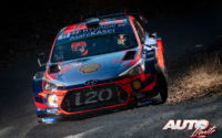 Thierry Neuville, al volante del Hyundai i20 Coupé WRC, durante el Rally de Montecarlo 2019, puntuable para el Campeonato del Mundo de Rallies WRC.