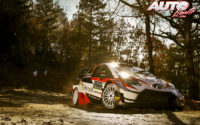 Kris Meeke, al volante del Toyota Yaris WRC, durante el Rally de Montecarlo 2019, puntuable para el Campeonato del Mundo de Rallies WRC.