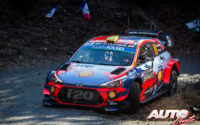 Andreas Mikkelsen, al volante del Hyundai i20 Coupé WRC, durante el Rally de Montecarlo 2019, puntuable para el Campeonato del Mundo de Rallies WRC.