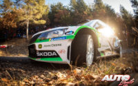 Kalle Rovanperä, al volante del Skoda Fabia R5 WRC2, durante el Rally de Montecarlo 2019, puntuable para el Campeonato del Mundo de Rallies WRC2.