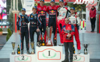Podio del Rally de Montecarlo 2019, puntuable para el Campeonato del Mundo de Rallies 2019. De izquierda a derecha: Nicolas Gilsoul con Thierry Neuville (Hyundai), Julien Ingrassia con Sébastien Ogier (Citroën), Ott Tänak junto a Martin Järveoja (Toyota) y, en el suelo, Pierre Budar (Director de Citroën Racing).